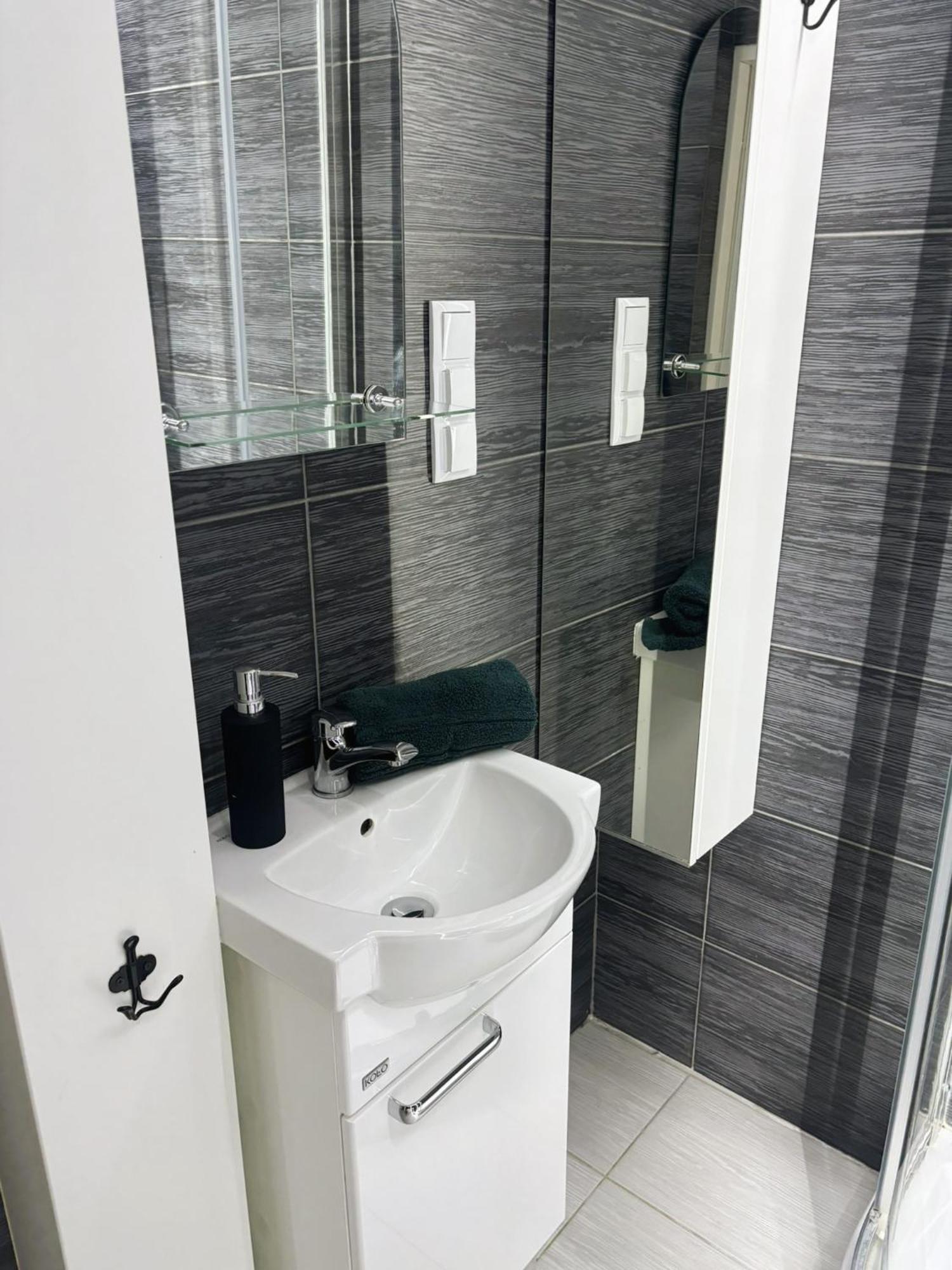 Project Comfort Apartament Grzybowska 30/1211 Warsaw Exterior photo